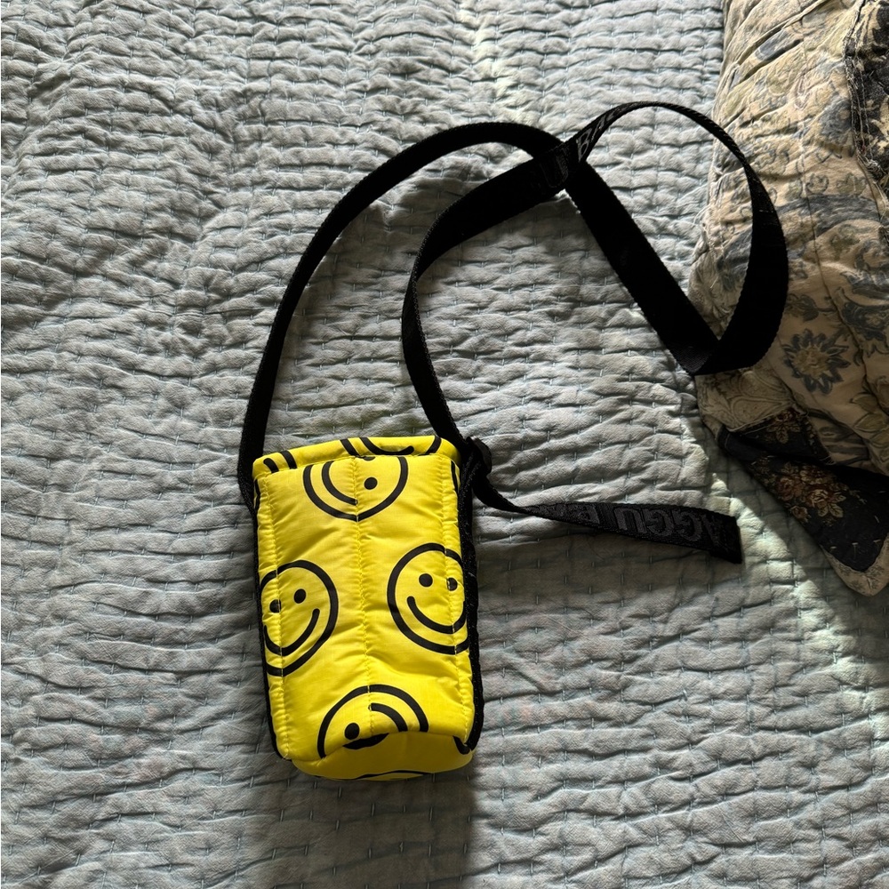 Baggu Water Bottle Sling - Yellow Happy Smiley